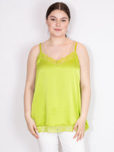 Satin top med blonde